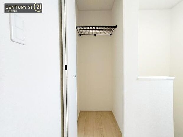 【クローゼット】お部屋ごとに設けた収納は住みやすさへのこだわりです。