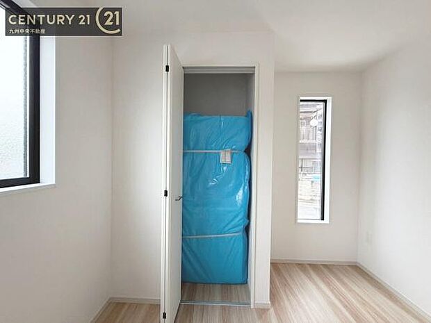 【クローゼット】お部屋ごとに設けた収納は住みやすさへのこだわりです。