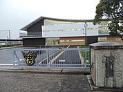 守山市立守山中学校まで2933m
