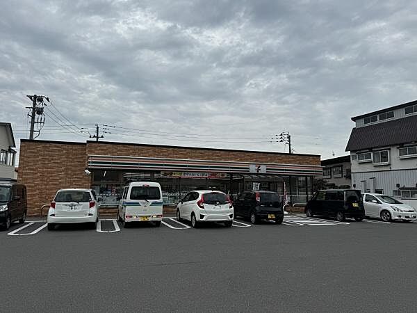 セブンイレブン五所川原鎌谷橋店まで489m