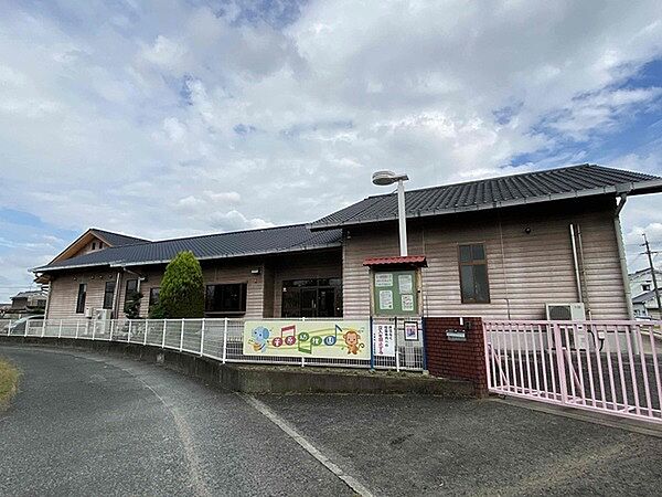 大和高田市立菅原小学校附属幼稚園まで712m、坊城駅から徒歩約21分　浮孔駅から徒歩約25分　橿原神宮西口駅から徒歩約29分