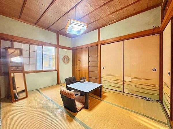 広々とした落ち着く空間となっております♪