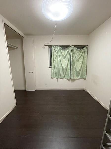 ★洋室です★※掲載写真はAI加工により家具・荷物を削除しております。