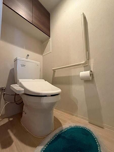★トイレです！※掲載写真はAI加工により家具・荷物を削除しております。