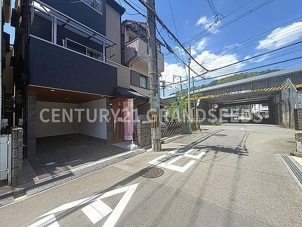 【前面道路】