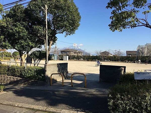 西陵第12公園 280m