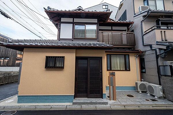 外観：326000238354