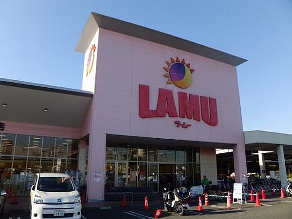 ラ・ムー此花店まで872m