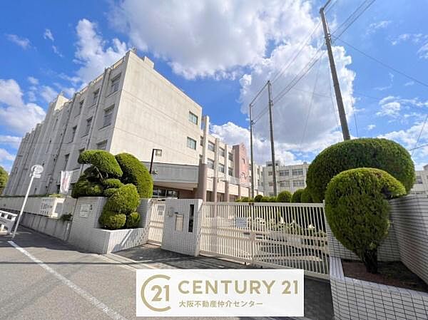 大阪市立大正西中学校まで761m