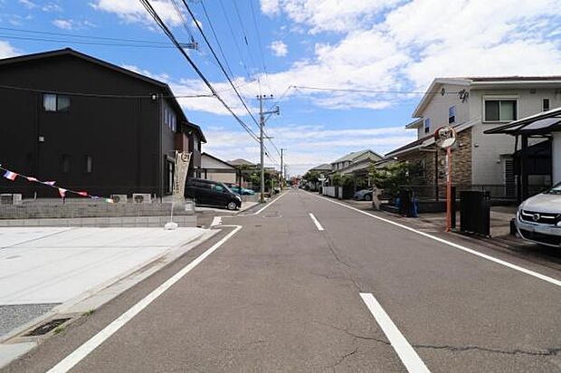 【前面道路】南側公道7.6ｍ