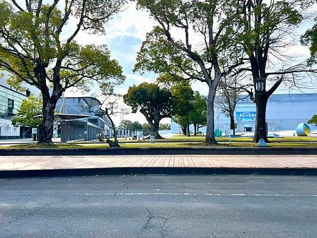 宮崎県総合文化公園まで1169m