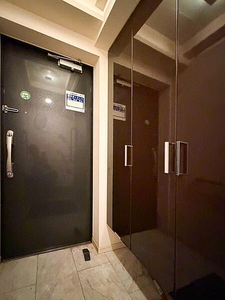 不在時に便利な宅配BOXも共用部に完備されています。