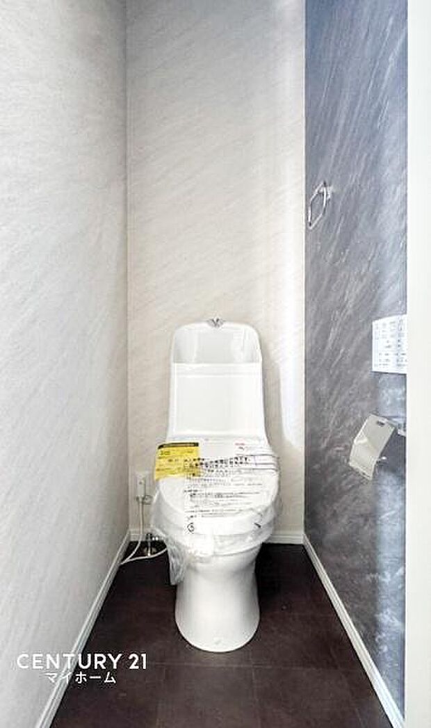 清潔感と快適さと心地よさ♪毎日使うトイレだから心地よい空間に保ちたい。もちろんウォシュレット完備。