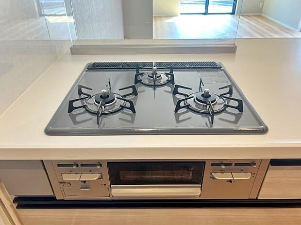 3口コンロなのでお料理がはかどりそうです。