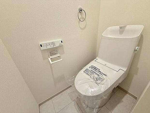 清潔感と快適さと心地よさ♪毎日使うトイレだから心地よい空間に保ちたい。もちろんウォシュレット完備。