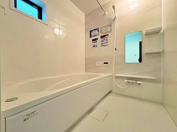 バスルームは一日の疲れを癒すくつろぎの場所。