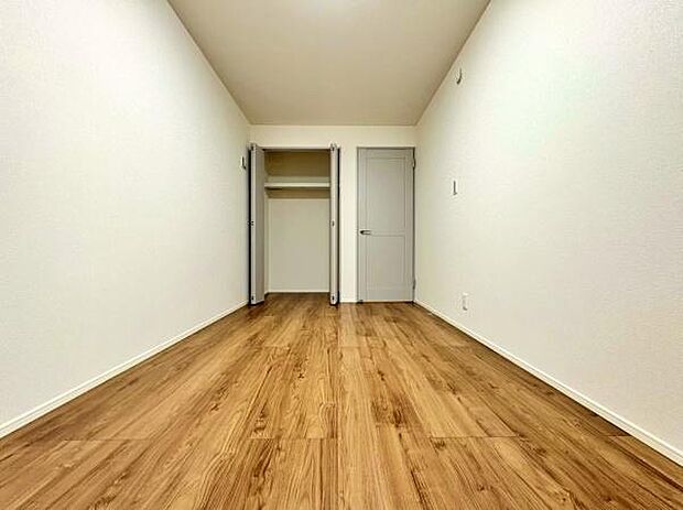 シンプルな洋室がやっぱり一番使いやすい。