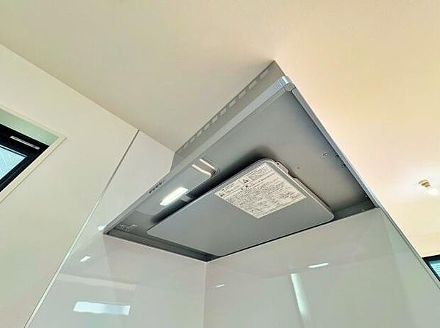 大きなレンジフード