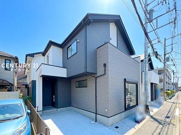 閑静な住宅街に美しく佇む、家族を優しく迎える住まいです♪