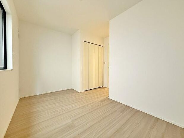 シンプルな洋室がやっぱり一番使いやすい。