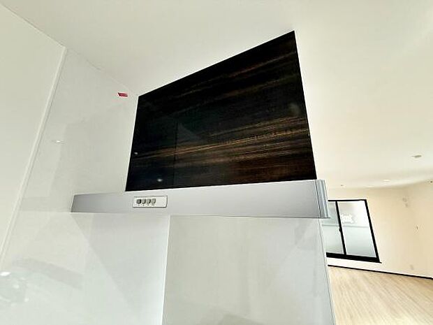 大きな換気扇付きです。