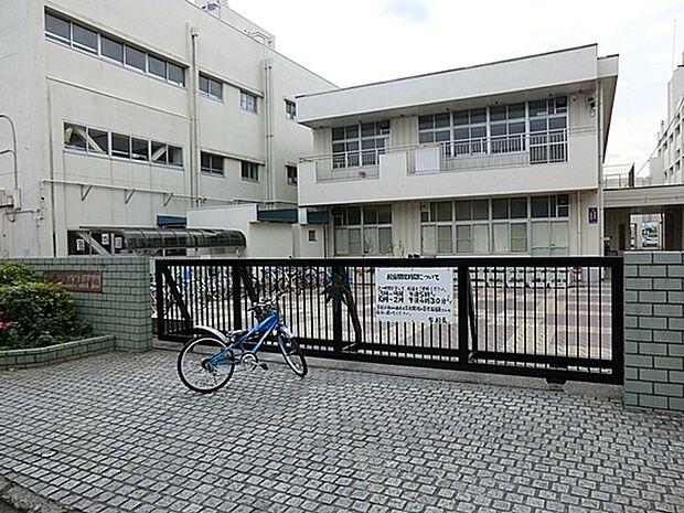 横浜市立瀬谷第二小学校まで1042m