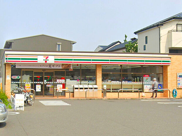 セブンイレブン横浜岡津町店まで475m、スーパー「TAIGA」の近くにあるコンビニです