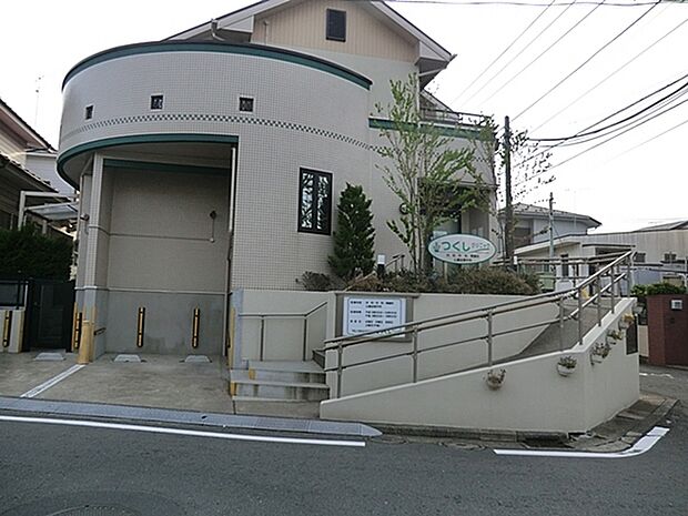 つくしクリニックまで253m