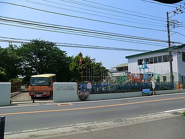 藤沢いずみ幼稚園まで756m、豊かな自然環境・のびのび保育をモットーに、元気に楽しく遊ぶ藤沢いずみ幼稚園