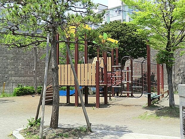 茅山公園まで248m