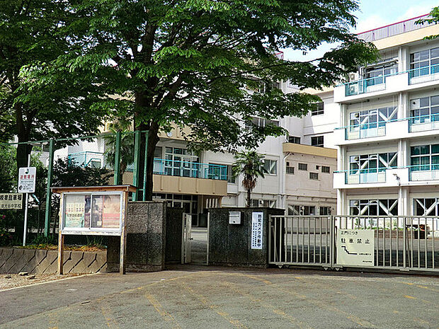 町田市立南大谷中学校まで2113m