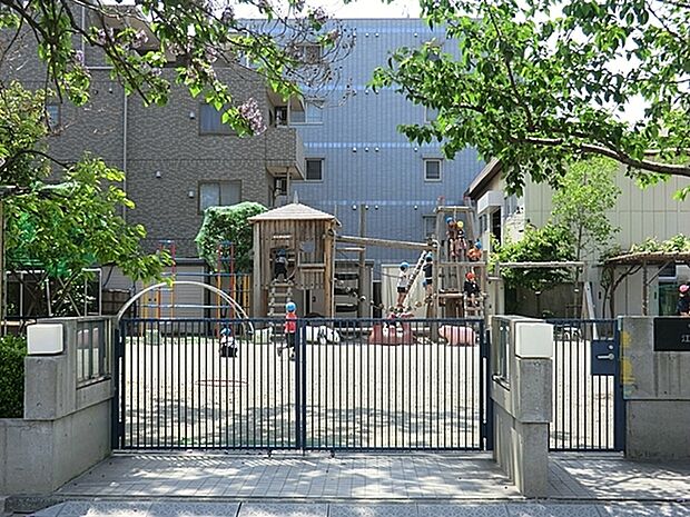 江川幼稚園まで446m