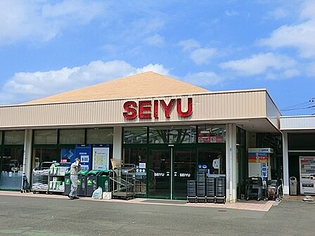西友 鷹取店まで844m、24時間営業だから買い忘れたものがあったりした時にも安心、便利なスーパー。