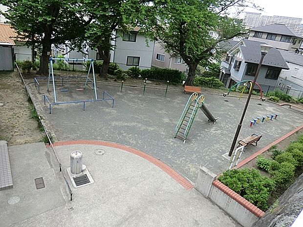 西柴第二公園まで377m