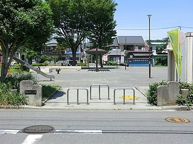 釜利谷第二公園まで133m