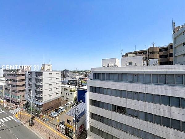 高い建物もなく視界もさえぎられることないです。日当たり、風通しも良好です♪