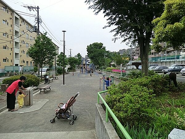 東本郷下田公園まで817m