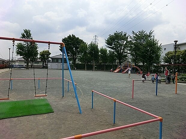 六ツ川二丁目第二公園まで157m