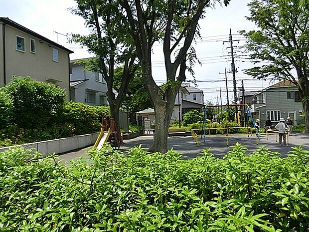 汲沢町第二公園まで500m