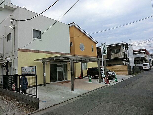 ウエダ小児科まで223m