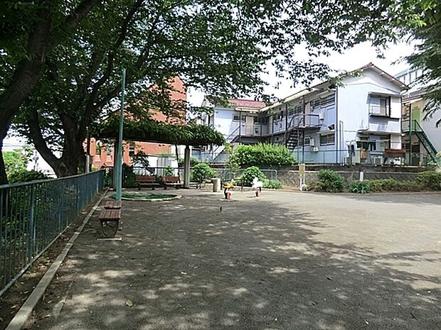 中希望が丘第一公園まで535m