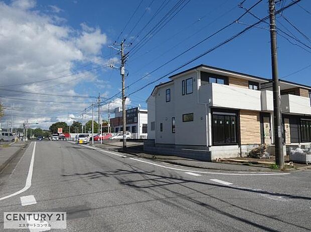 13m道路に面しています♪