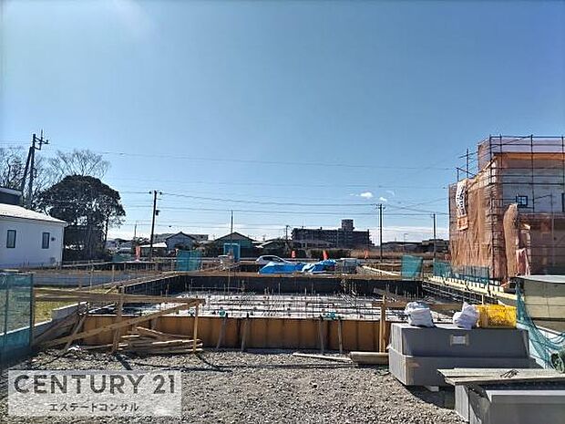 基礎工事中です