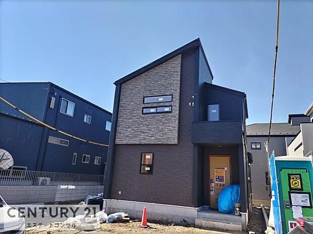 外構工事中です。