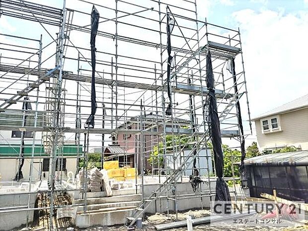 基礎工事中です