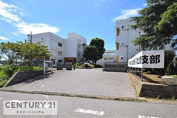 木更津市立太田中学校まで1320m