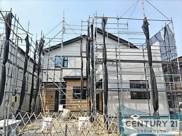 建築中です
