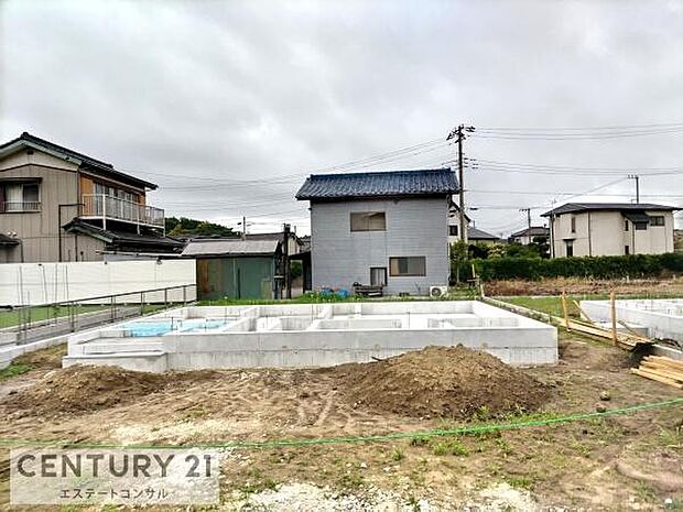 基礎工事中です