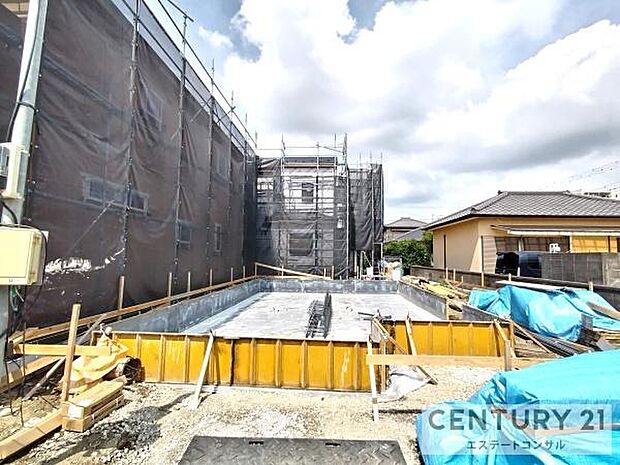 基礎工事中です