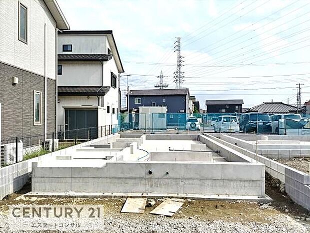 基礎工事中です
